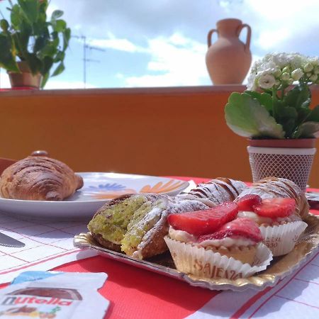 Bed And Breakfast La Mansarda 阿格里真托 外观 照片
