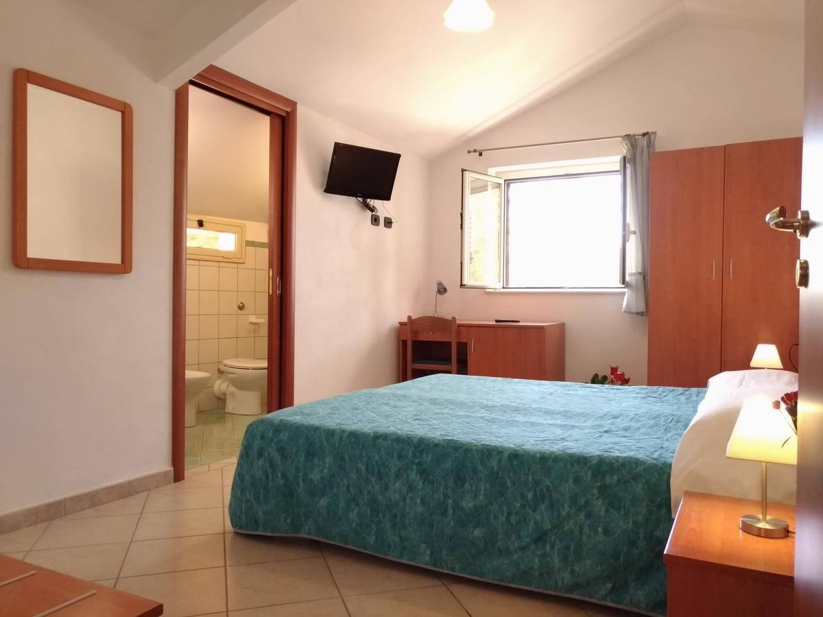 Bed And Breakfast La Mansarda 阿格里真托 外观 照片